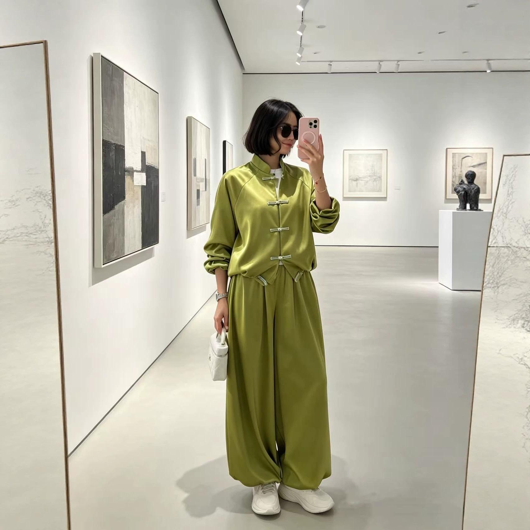 طقم نسائي صيفي 2026 أخضر خفيف  - مراجعة Shirts وسعره