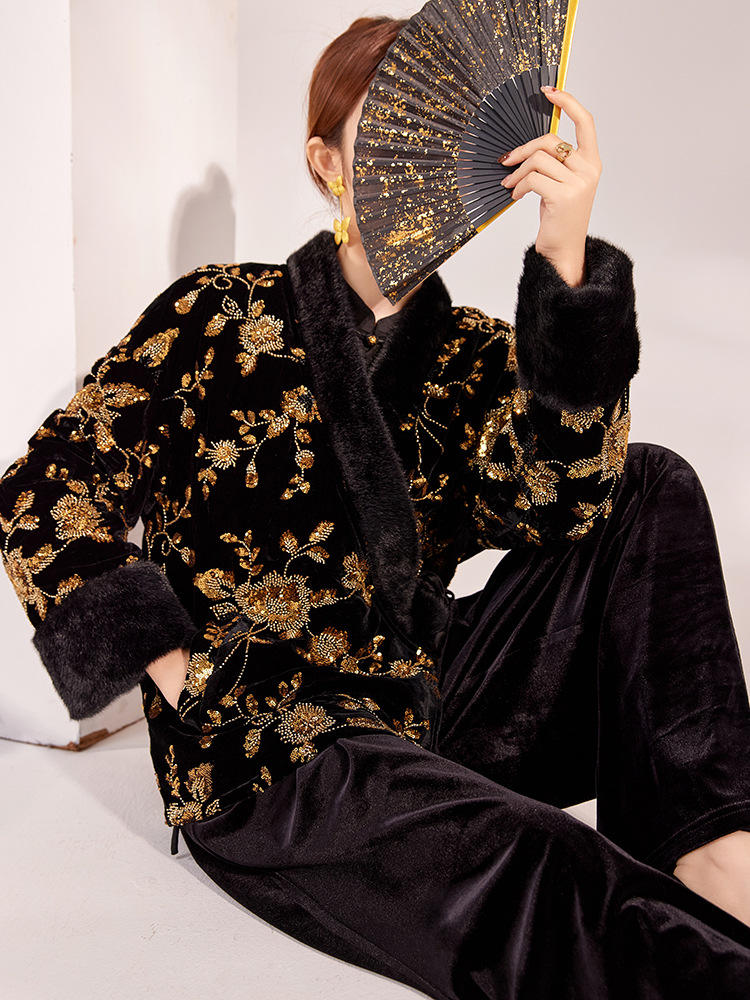 ملابس نسائية شتوية جديدة بالطر - مراجعة Jackets وسعره