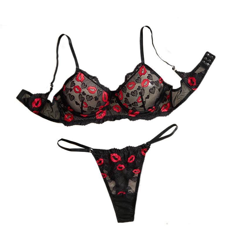 ملابس داخلية شفافة من الدانتيل - مراجعة Underwear وسعره