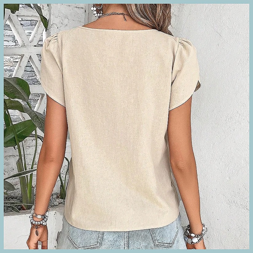 بلوزة نسائية بلون موحد بتصميم  - مراجعة Shirts وسعره